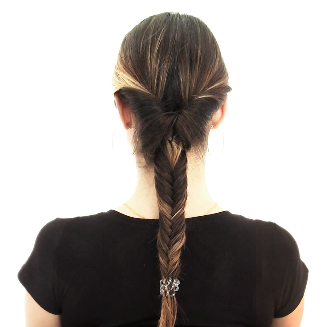The Perfect Fish Tail Tutorial by Goomee™  The Markless Hair Loop – Goomee  The Markless Hair Loop